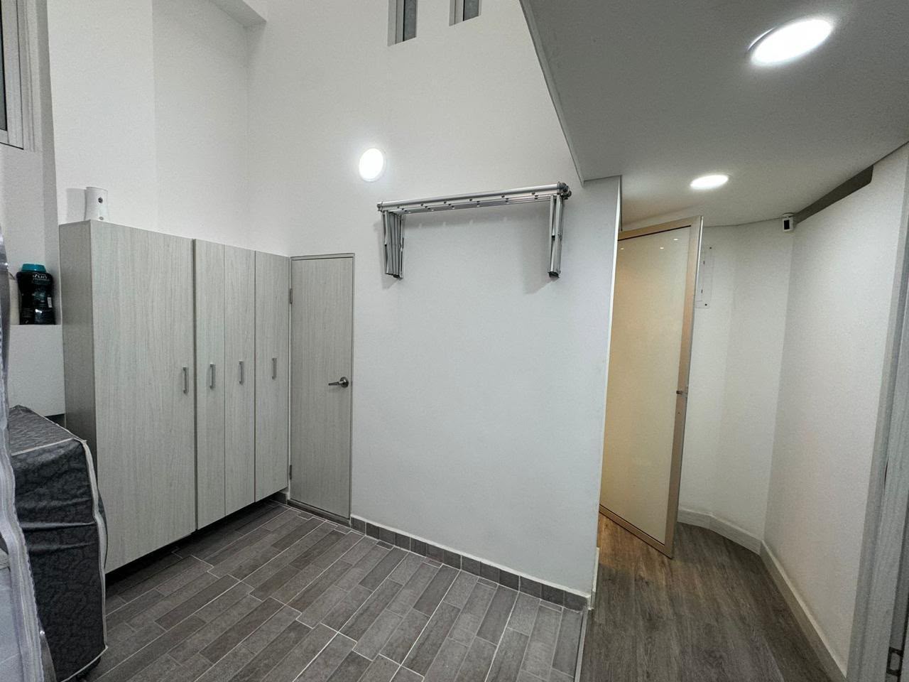 Beautiful House in Envigado – Gascuña Sector, Near City Plaza - Photo 4